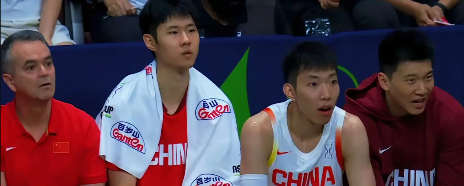 批评, 郭艾伦也是