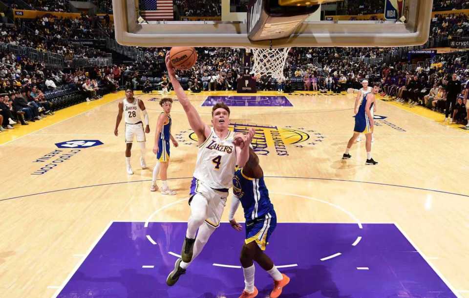 com, 其中一位甚, bmwR